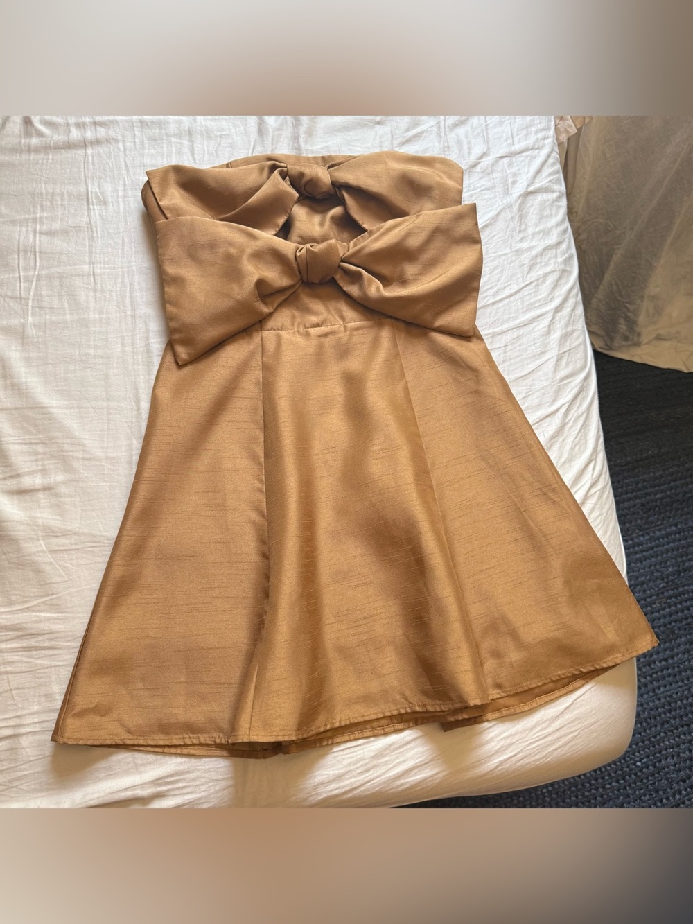 BOSKEMPER Australia mustard camel bow‎ strapless mini dress